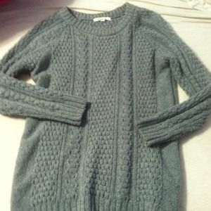 Chunky knit cable sweater longer