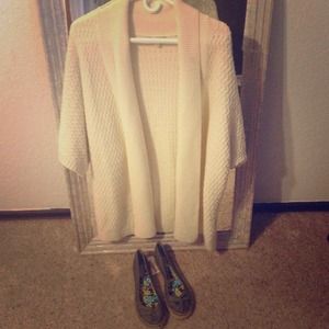 RESERVED-Bundled cardigan and flat shoes