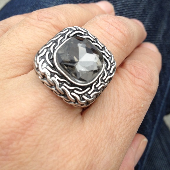 ❌Sold❌Gorgeous ring. - Picture 2 of 3