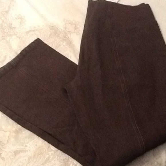 4 pairs of Diane gilman jeans