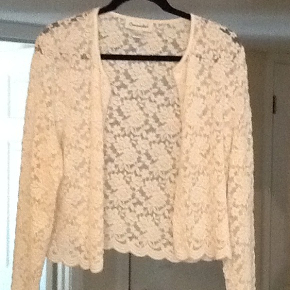 White lace top