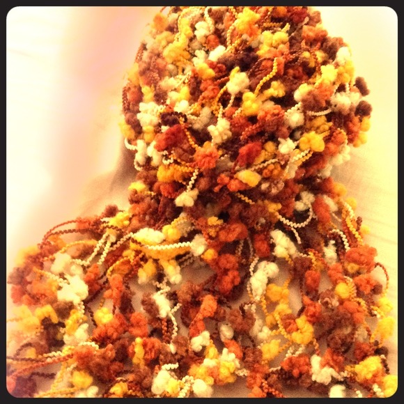 Pretty multi brown color scarf