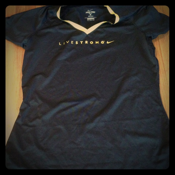 SOLD Nike Livestrong dri-fit workout t. Worn 1