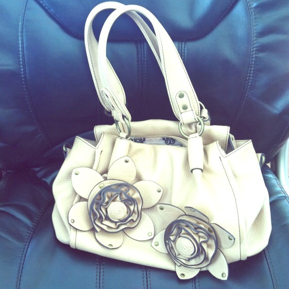 HOLD!! Jessica Simpson Nude Handbag!Like new!