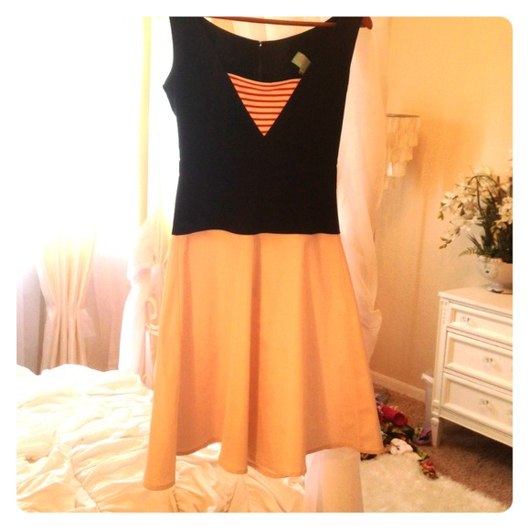 Dresses & Skirts - 50s Bettie Page dress sailor xs vintage
