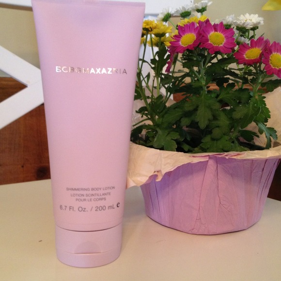 BCBGMAXAZRIA Shimmering Body Lotion 6.7 oz.