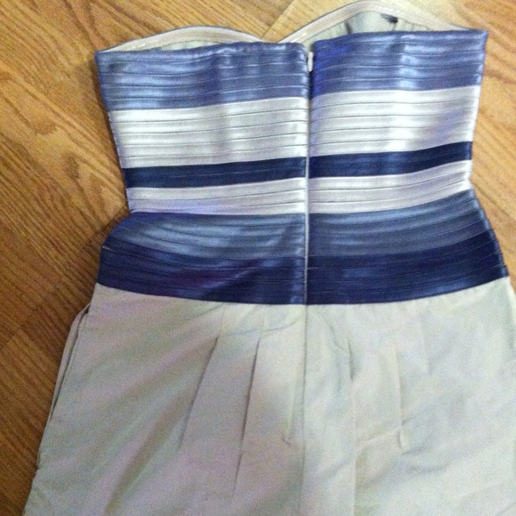 Cocktail dress - Picture 2 of 3