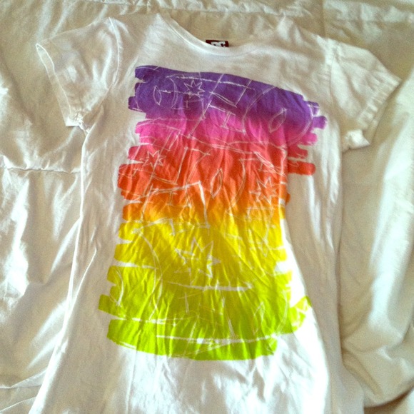 Cute shirt. Medium.