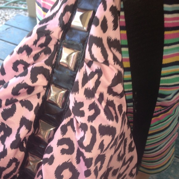 Purse - Picture 3 of 4