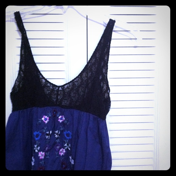 Black lace tank top