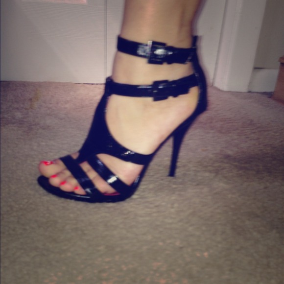 Shoes - Black size 8 heels.