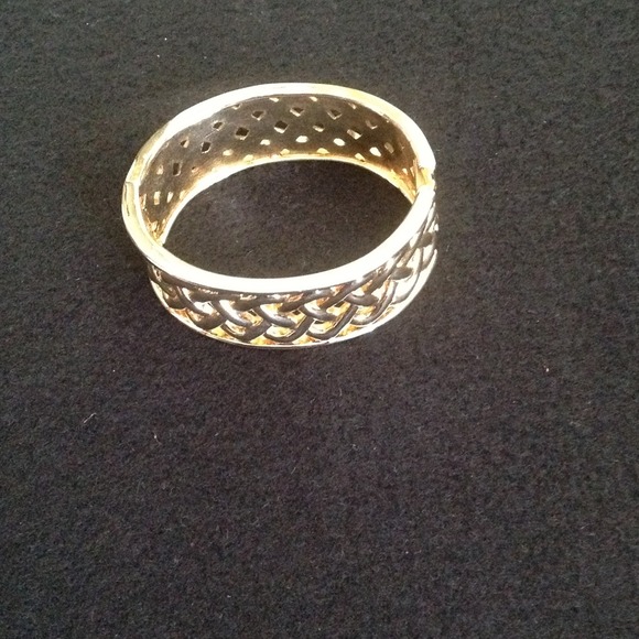 Gold plated bracelet