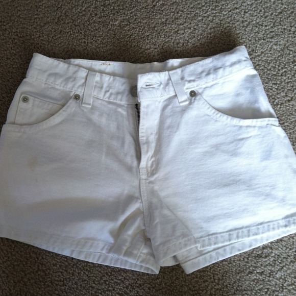 Levi shorts