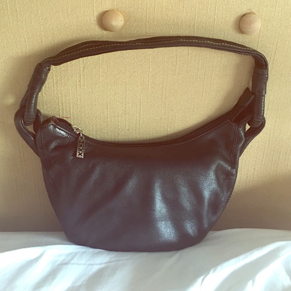 Maxx genuine leather small black bag