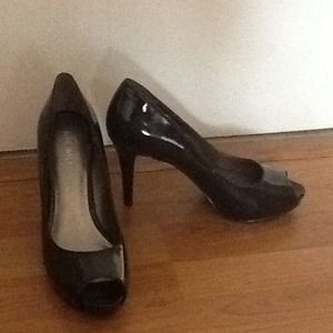 Nine West Brown Patent Leather Open Toe Shoes