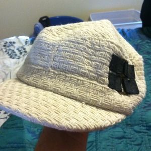 Mudd brand woven hat