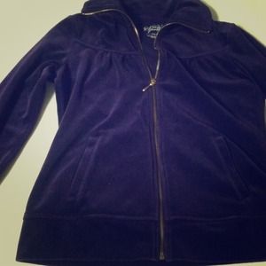 Velvety purple sport jaket!