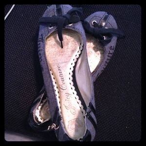 Juicy couture black sneaker flats