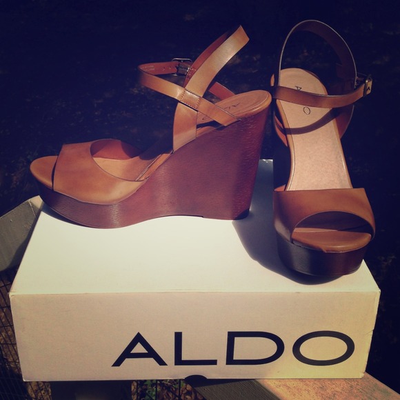 Brand new Aldo wedges - Picture 1 of 4
