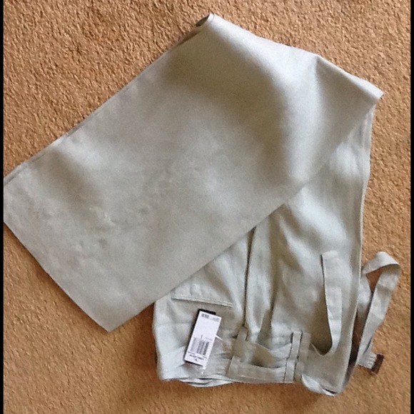 Linen Lt. Green pants