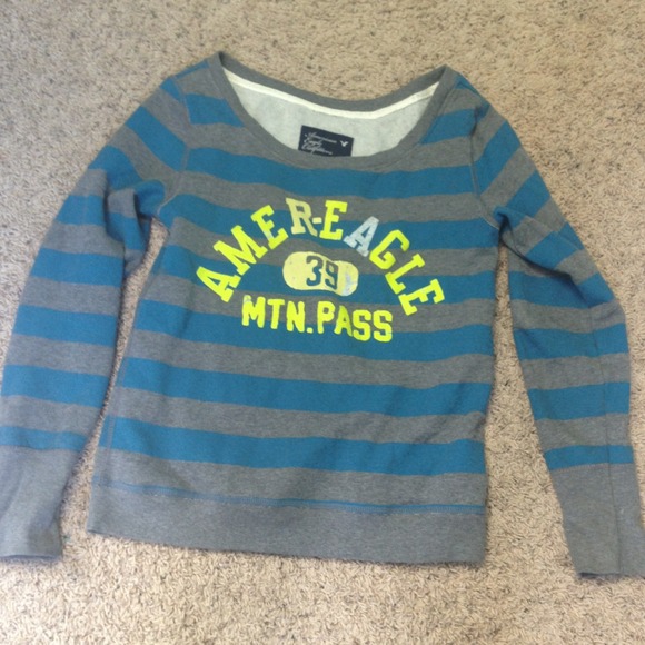 American Eagle Striped Crew Neck