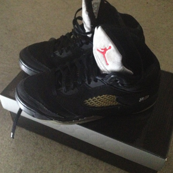 5s - Picture 2 of 4