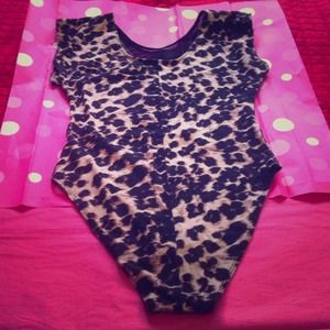 Leopard Top