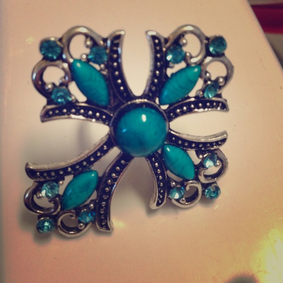 Blue rhinestone cross ring