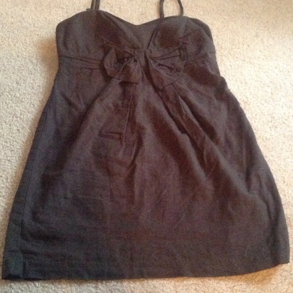 Brown dress