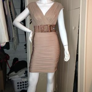 🚫SOLD🚫Bebe Small dress worn once to a wedding