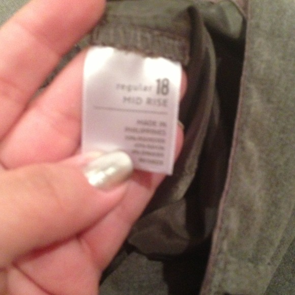 Sold - Picture 3 of 3