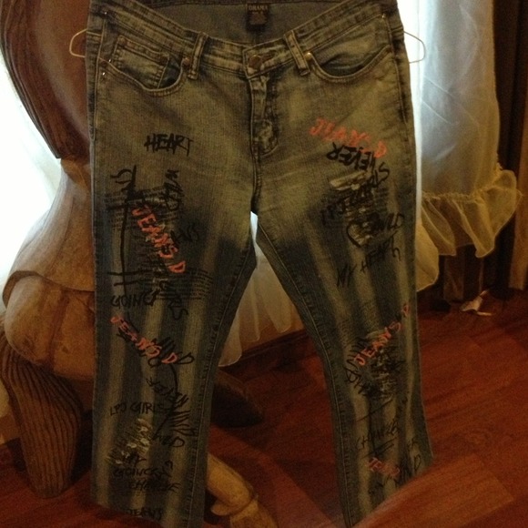 DRAMA Jeans size 9