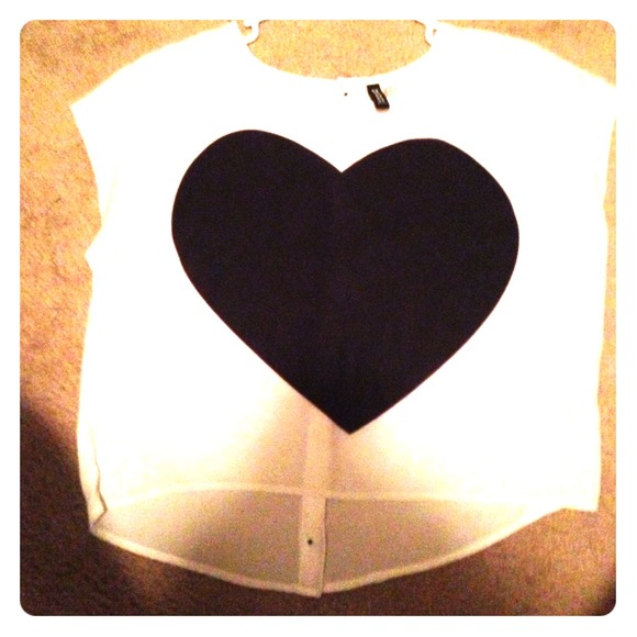 Heart print H&M hi-lo top