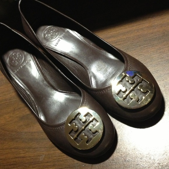 SOLD❗ Authentic Tory Burch Heel flats