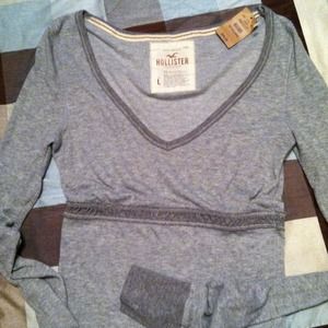 NWT Hollister top