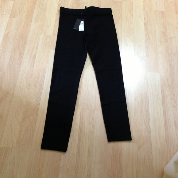 BCBG Thick legging pants Size M