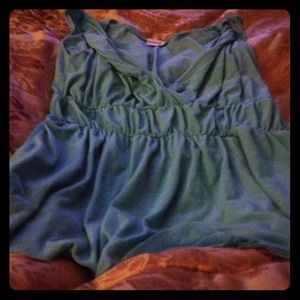 Sweet Pea shirt size Small