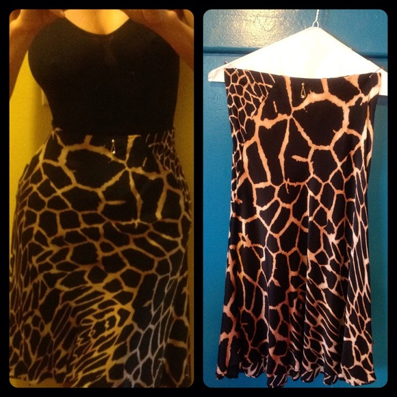 Luxuriously Feminine Silk Skirt "Roberto Cavalli."