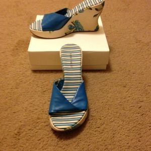 Nine West Wedges Floral Print