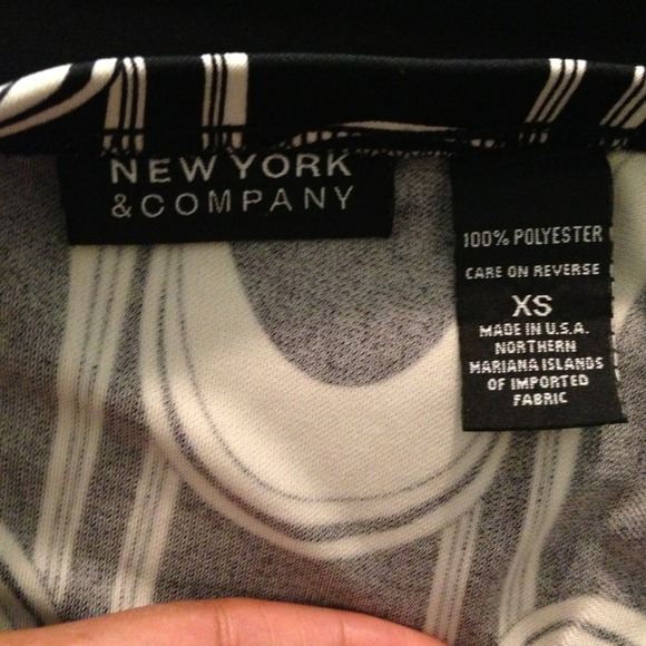 🚫SOLD🚫New York&Company skirt!💋 - Picture 2 of 4