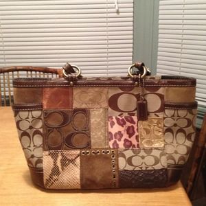 🚫SOLD🚫 Authentic Coach Purse