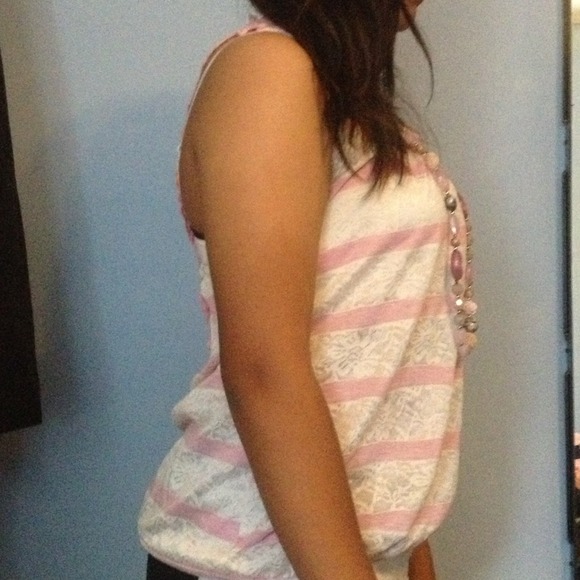 SOLD!!!!Wht lace w/pink stripes in 1XL - Picture 2 of 3