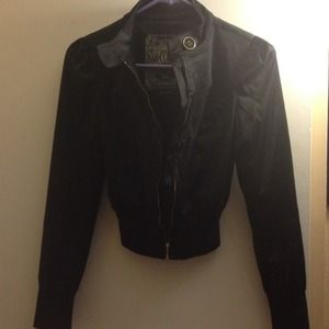 Black cropped jacket
