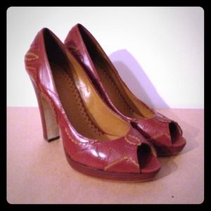 ⭐REDUCED⭐Vince Camuto Leather Heels