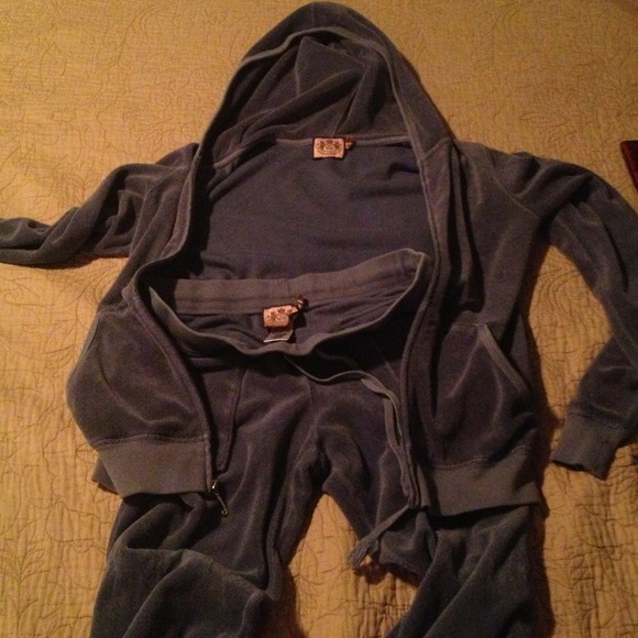 ****reserved****Juicy couture track suit
