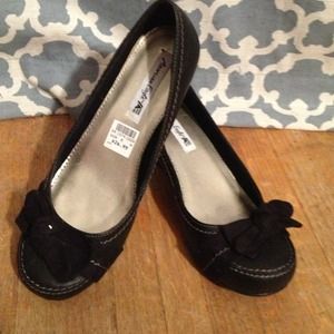 American Eagle wedges size 8