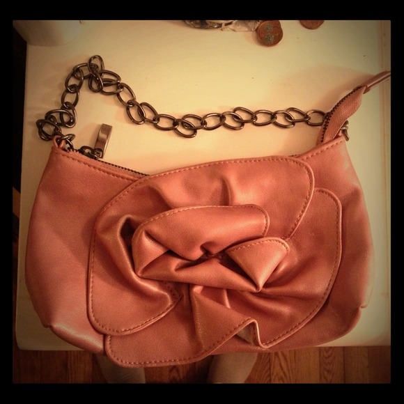 Dusted rose purse