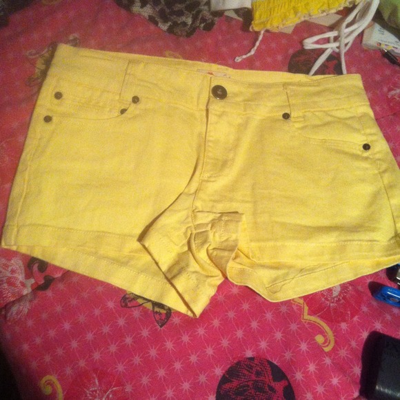 MOVING SALE Yellow Denim Shorts - Picture 1 of 2