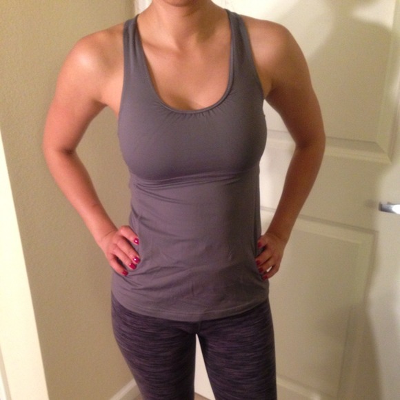🚫SOLD🚫 Lululemon tank.
