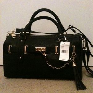 Steve Madden black leather purse!